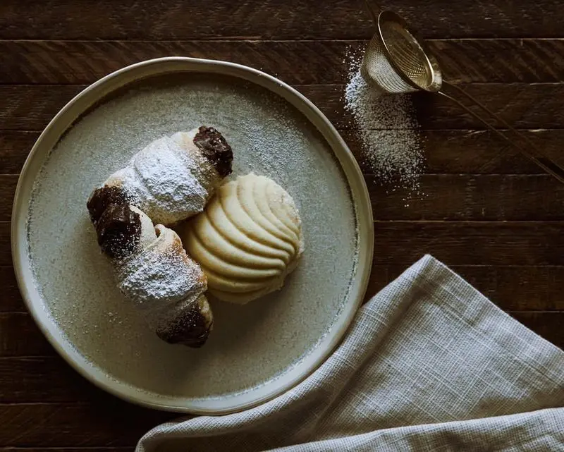The Crunchy, Sugar-Topped Concha Everyone Asks About