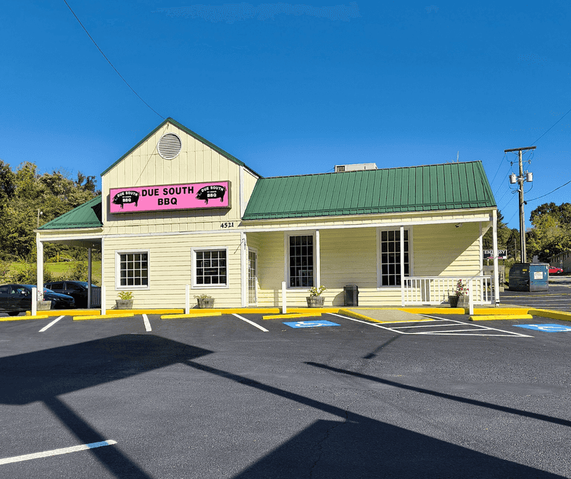 A Virginia BBQ Joint With Carolina Roots