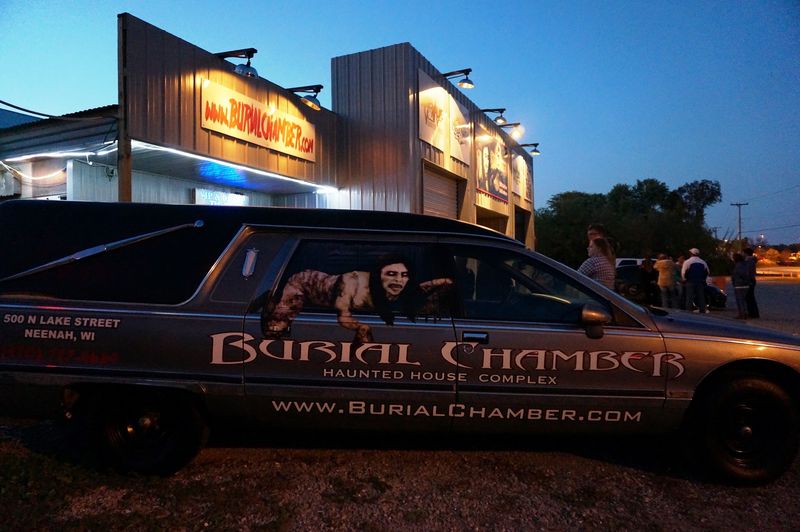Neenah: Survive the Burial Chamber