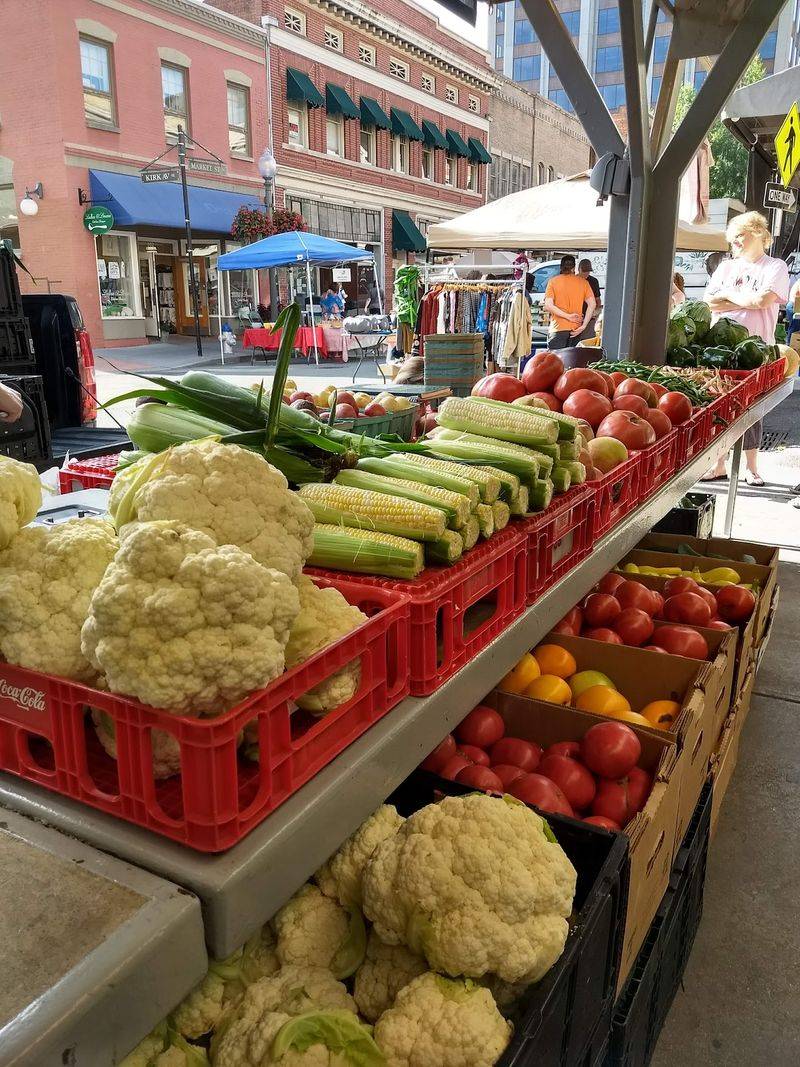 Those Tomatoes Probably Traveled Fewer Miles Than You Did