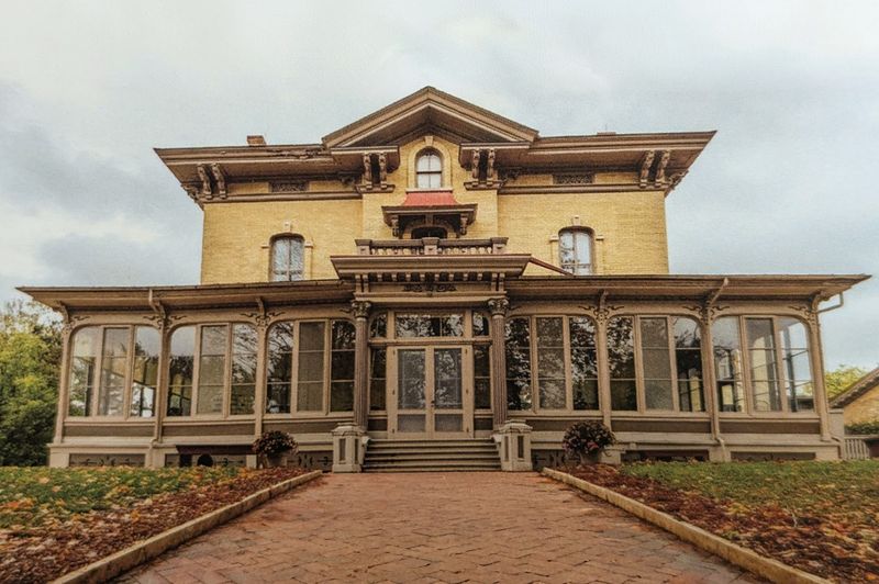 A Mansion With Castle-Sized Presence