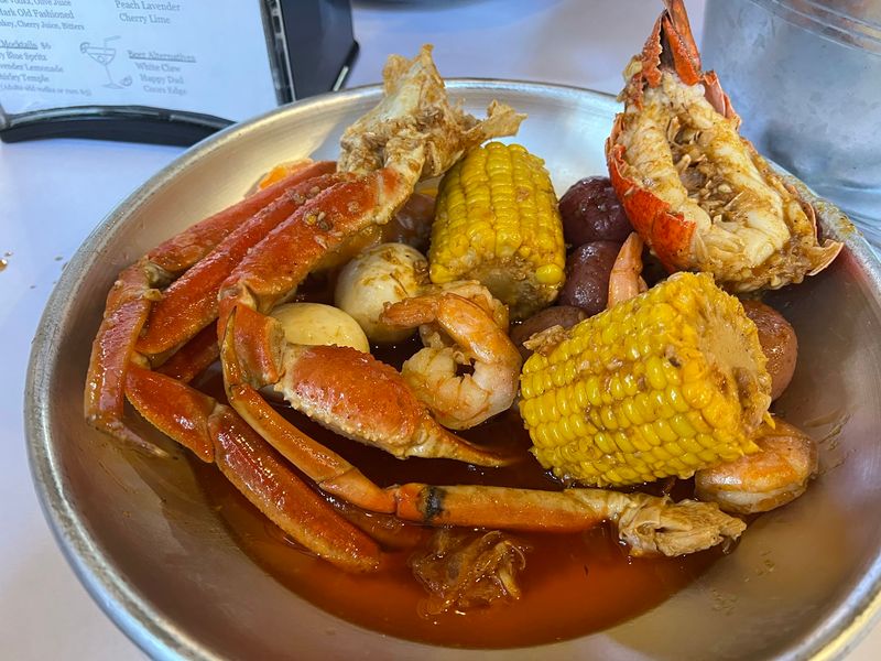 A Seafood Boil Worth Rolling Up Your Sleeves
