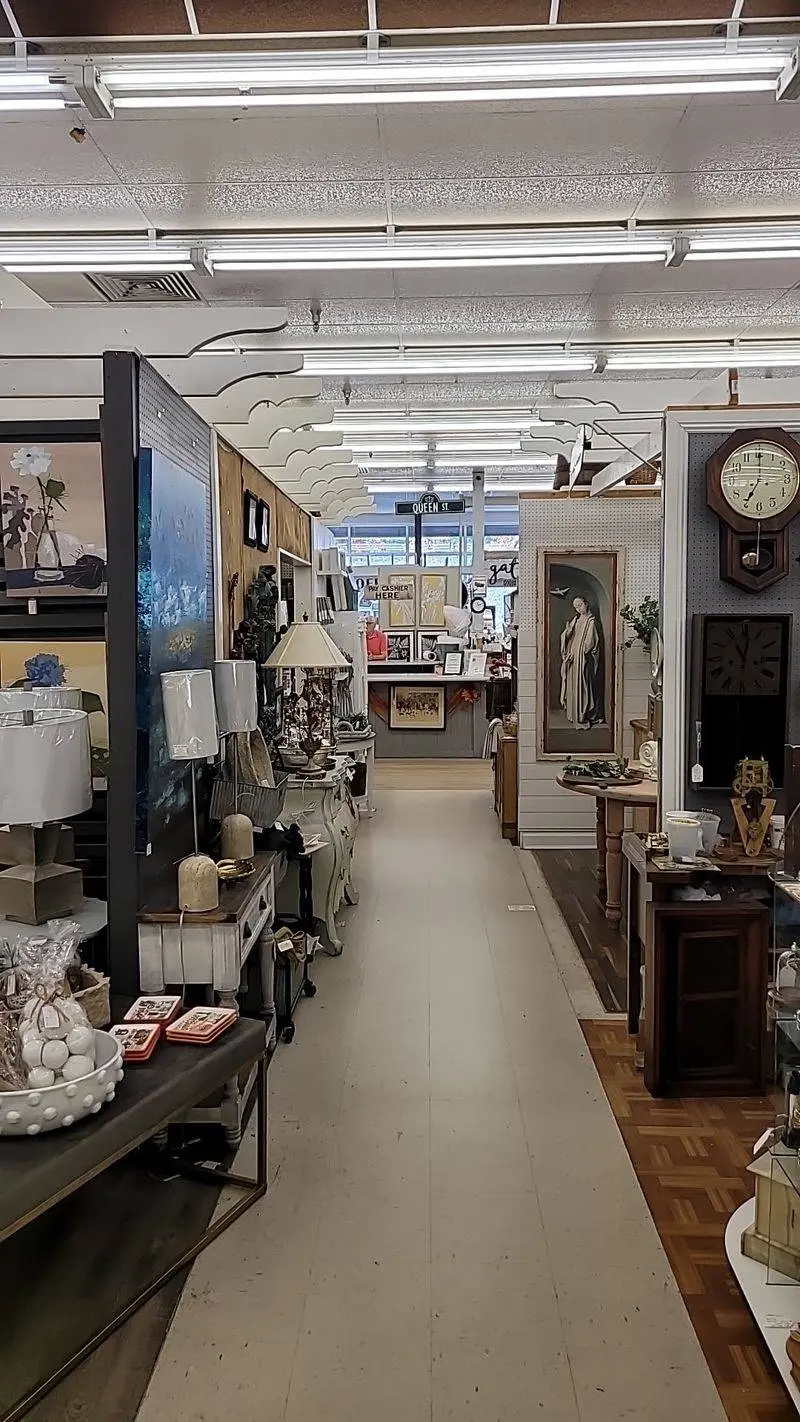 A Former Grocery Store Became A Treasure Maze