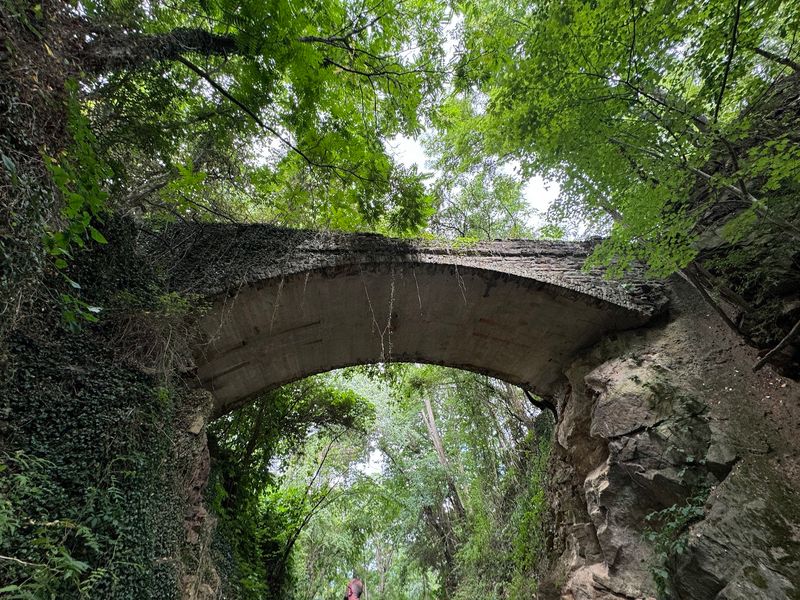A Famous Novel Gave This Arch A Literary Cameo