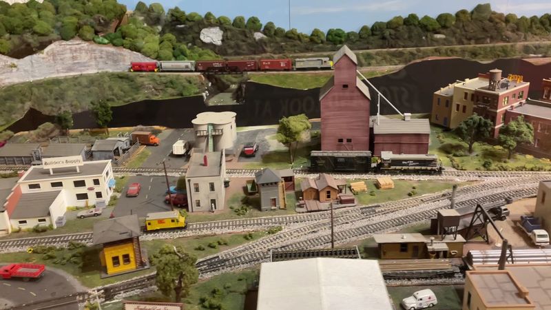 A Model Train Layout Big Enough To Lose An Hour In